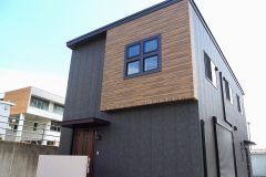 「NEW」子育て世代の多機能住宅